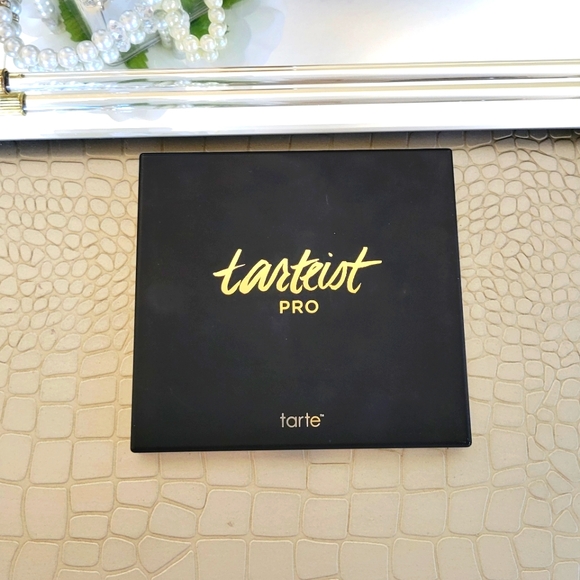 Tarte Tarteist Pro Eyeshadow Palette - Picture 2 of 8